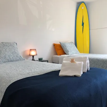 Mahalo Surf Camp Ovar